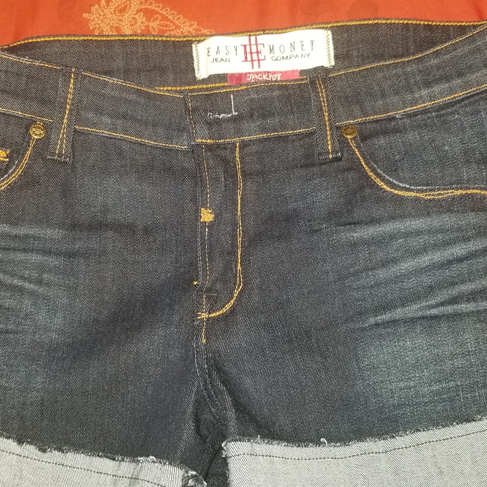 Easy money shorts